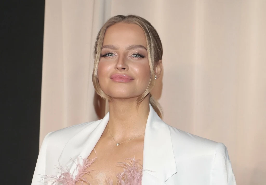 Karolina Pisarek-Salla