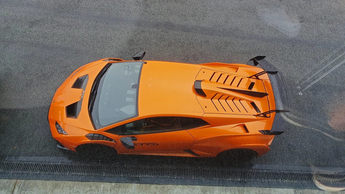 Lamborghini Huracan STO