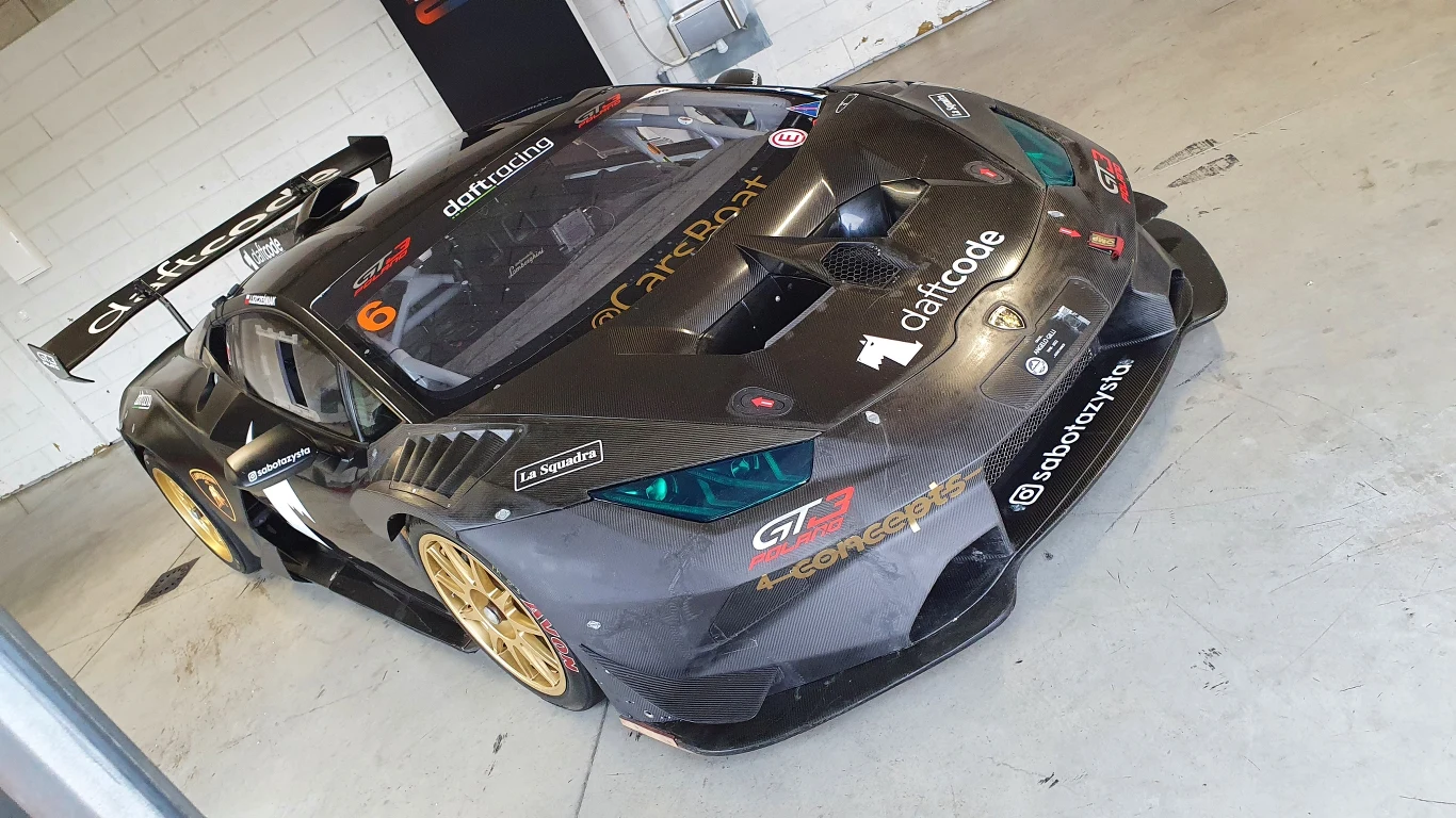 Lamborghini Huracan STO