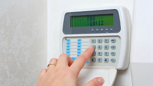 Niech będzie bezpieczniej - systemy monitoringu do domu
