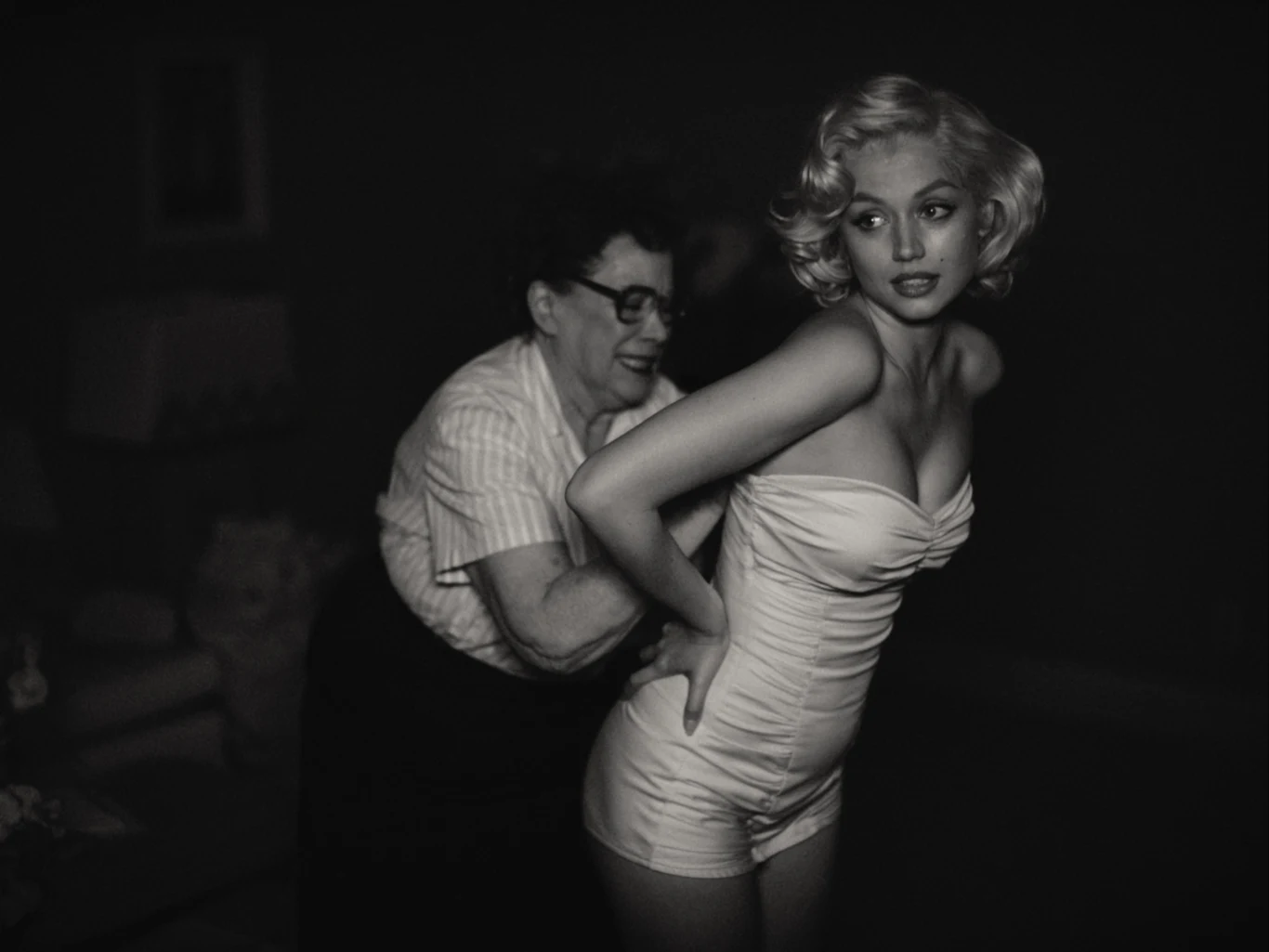 Ana de Armas jako Marilyn Monroe w filmie "Blondynka"