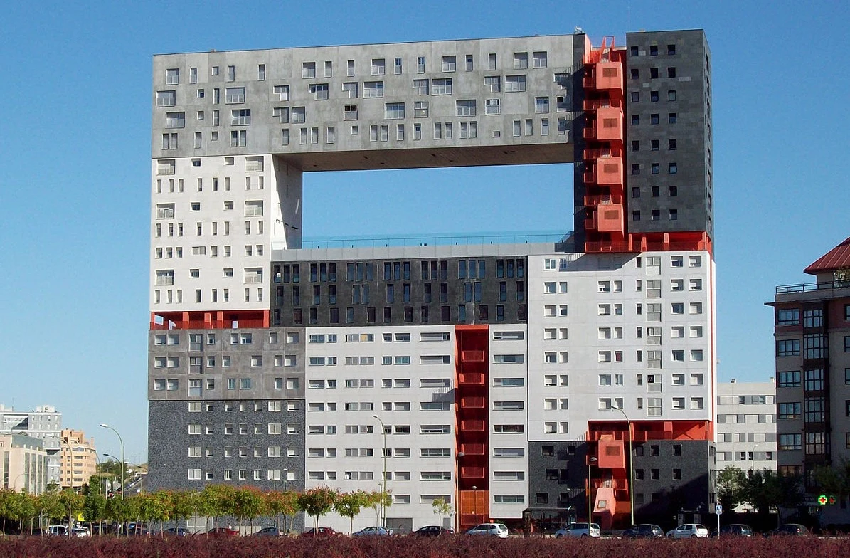 Hiszpański Mirador zaskakuje swoim wyglądem Hiszpański Mirador zaskakuje swoim wyglądem