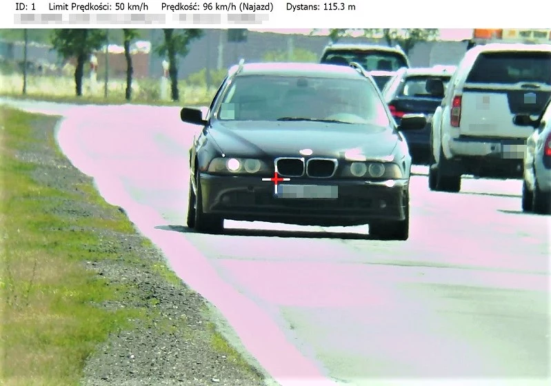 16-latek za kierownicą zatrzymanego BMW 