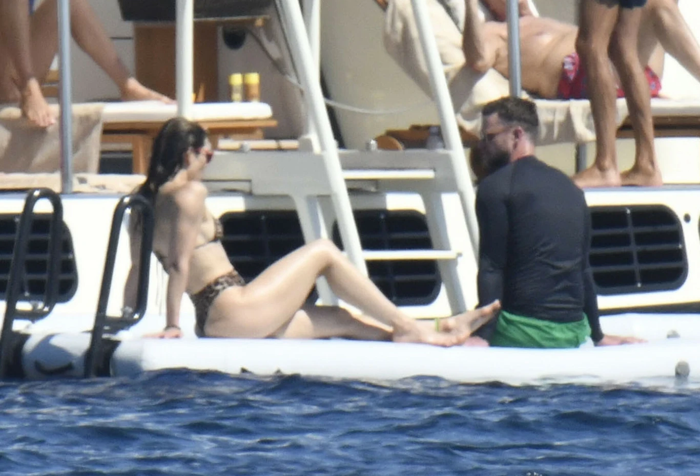 W przerwie znaleźli czas na wylegiwanie się na słońcu