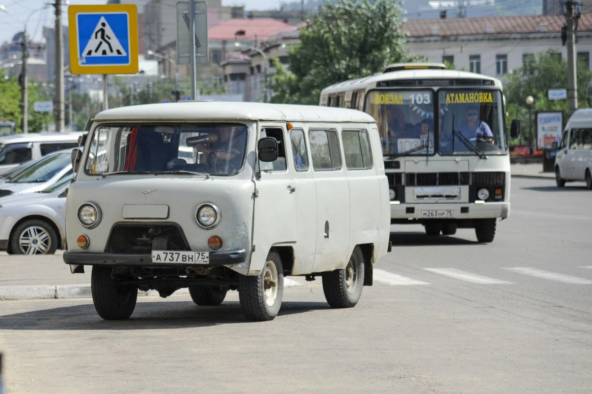 Uaza "buchankę" do dziś kupić można jako fabrycznie nowe auto. Podobnie jest z modelem 469B, który obecnie oferowany jest jako UAZ Hunter