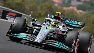F1: GP Węgier. O której godzinie dzisiaj początek kwalifikacji? Gdzie oglądać? Transmisja w tv i stream online. Na zdjęciu Lewis Hamilton (Mercedes)