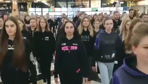 Jekaterynburg: Kolejny flash mob młodych wielbicieli Władimira Putina