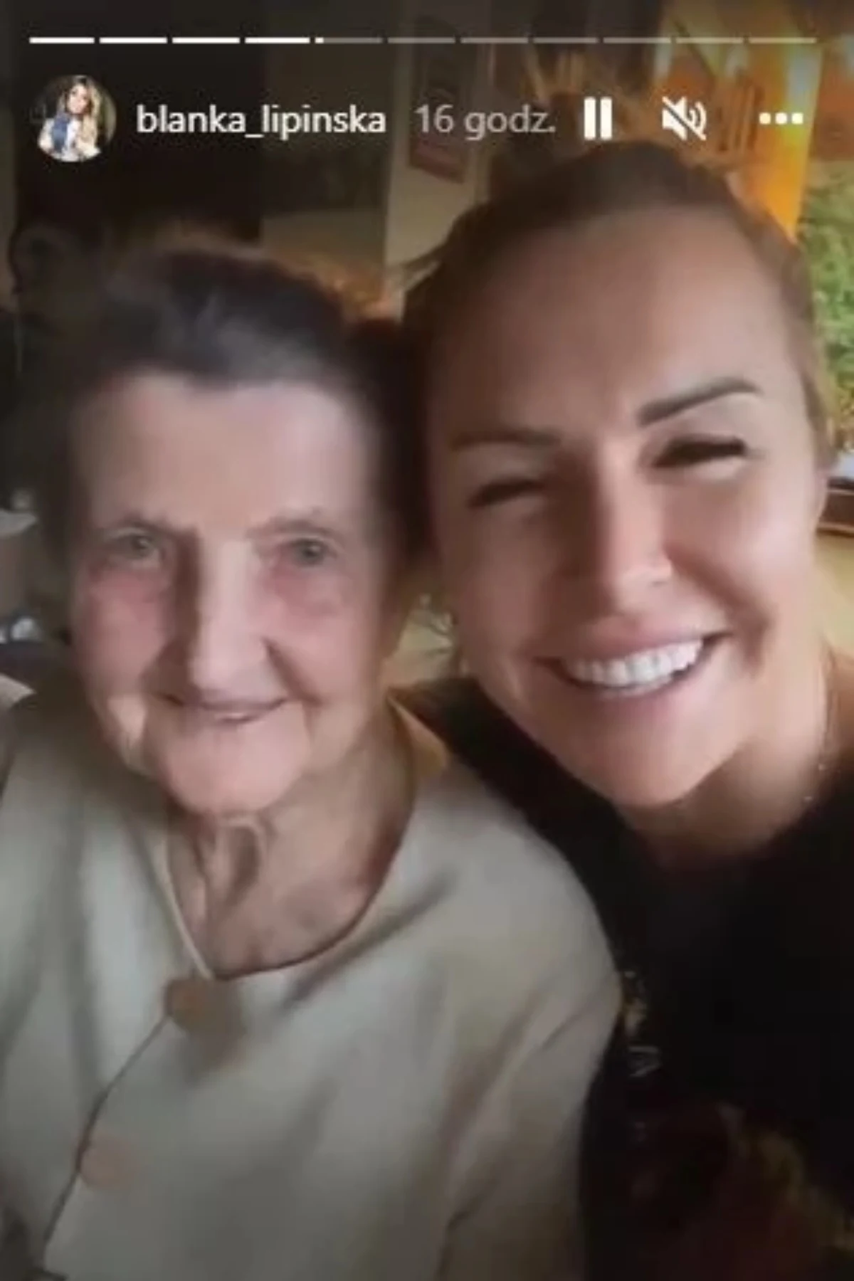 Blanka Lipińska z babcią, fot. https://www.instagram.com/blanka_lipinska/?hl=pl Blanka Lipińska z babcią, fot. https://www.instagram.com/blanka_lipinska/?hl=pl