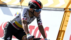 Sergio Higuita finiszuje w Tour de Pologne