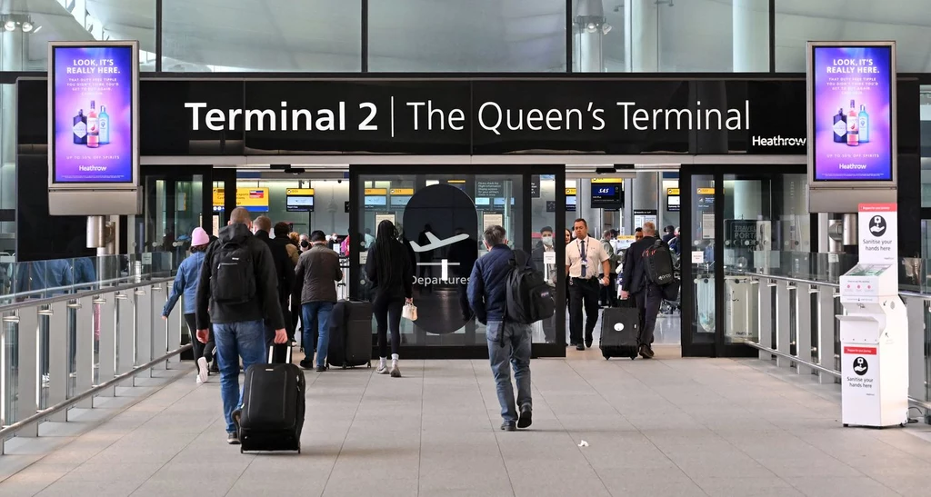 Lotnisko Heathrow - do końca października 100 tys. pasażerów na dobę
