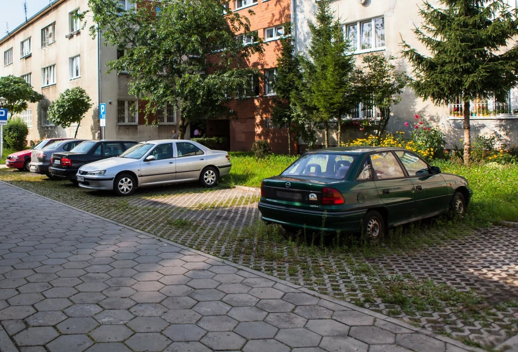 Pamiętacie samochodowe gadżety z lat 90.?