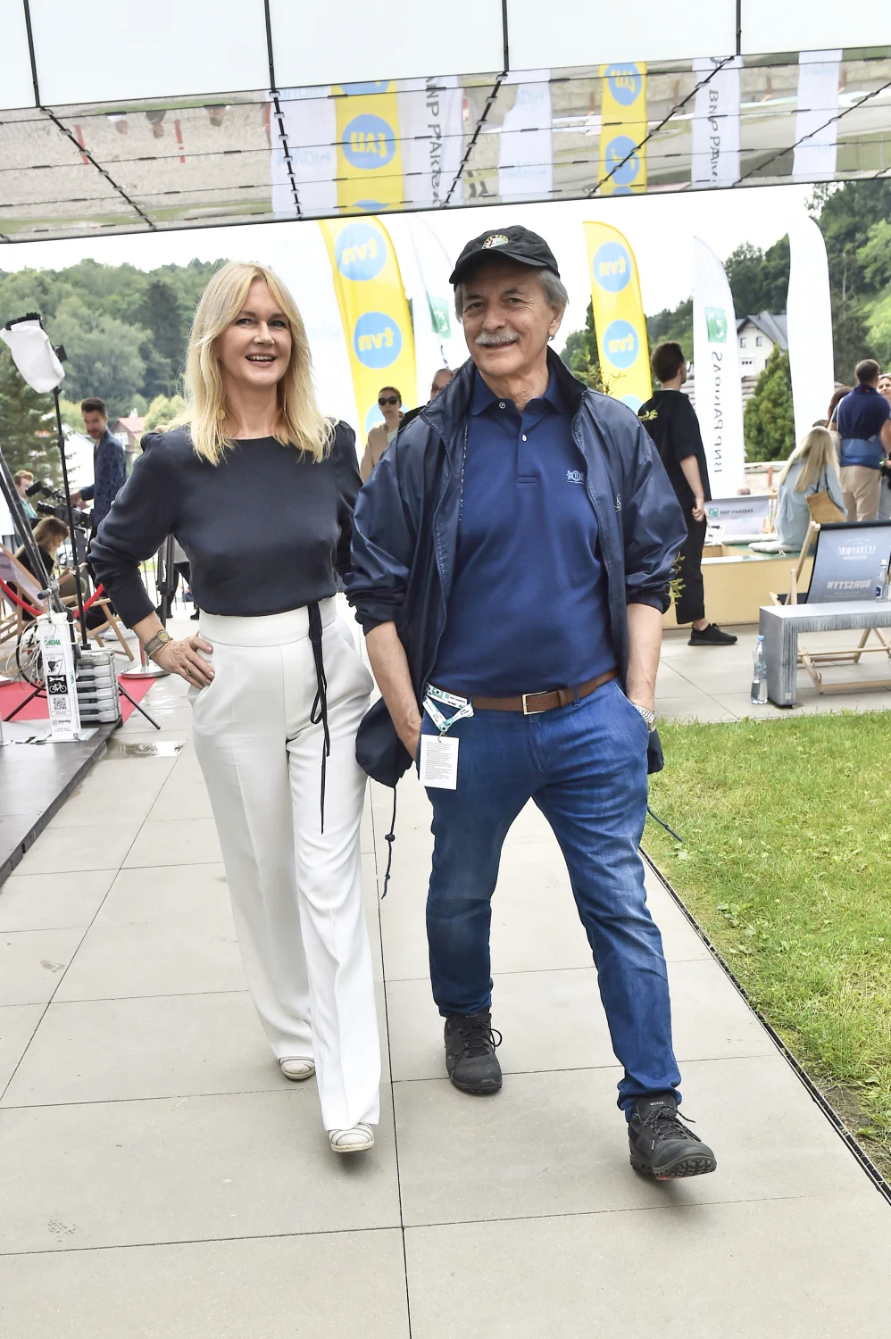 Grażyna Torbicka z mężem Adamem na festiwalu "Dwa Brzegi" w Kazimierzu Dolnym Grażyna Torbicka z mężem Adamem na festiwalu "Dwa Brzegi" w Kazimierzu Dolnym