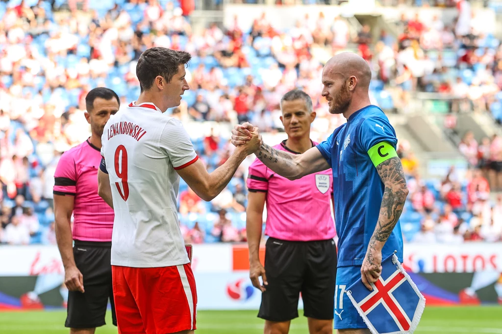 Rafał Ulatowski: Islandzki futbol jest w zupełnie innym miejscu niż 20 lat temu. Ostatni polsko-islandzki kontakt w Poznaniu, to mecz reprezentacji rok temu. Polska uratowała remis 2-2 w samej końcówce