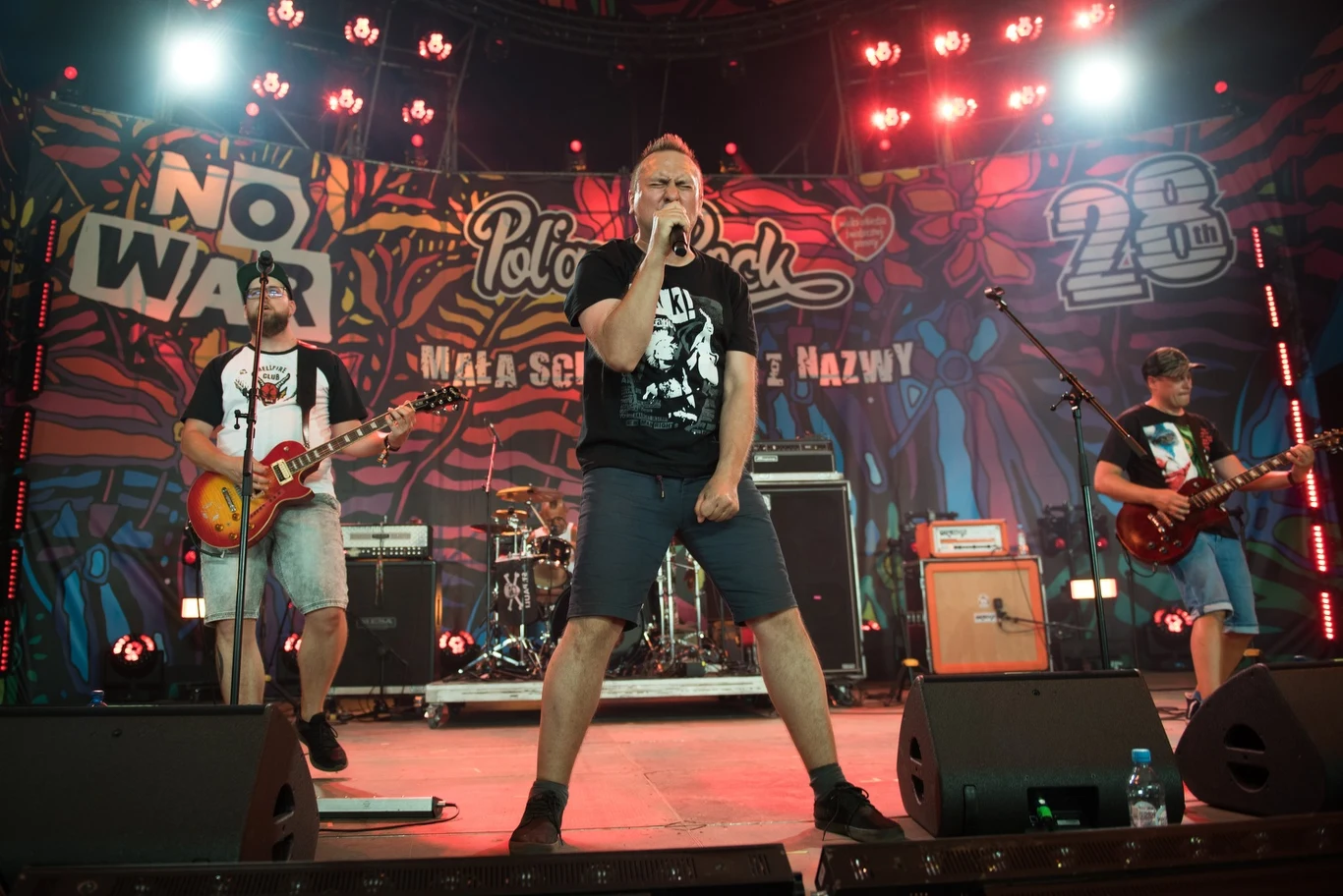Zobacz zdjęcia z koncertu grupy Uliczny Opryszek na Małej Scenie Pol'and'Rock Festival 2022 Zobacz zdjęcia z koncertu grupy Uliczny Opryszek na Małej Scenie Pol'and'Rock Festival 2022