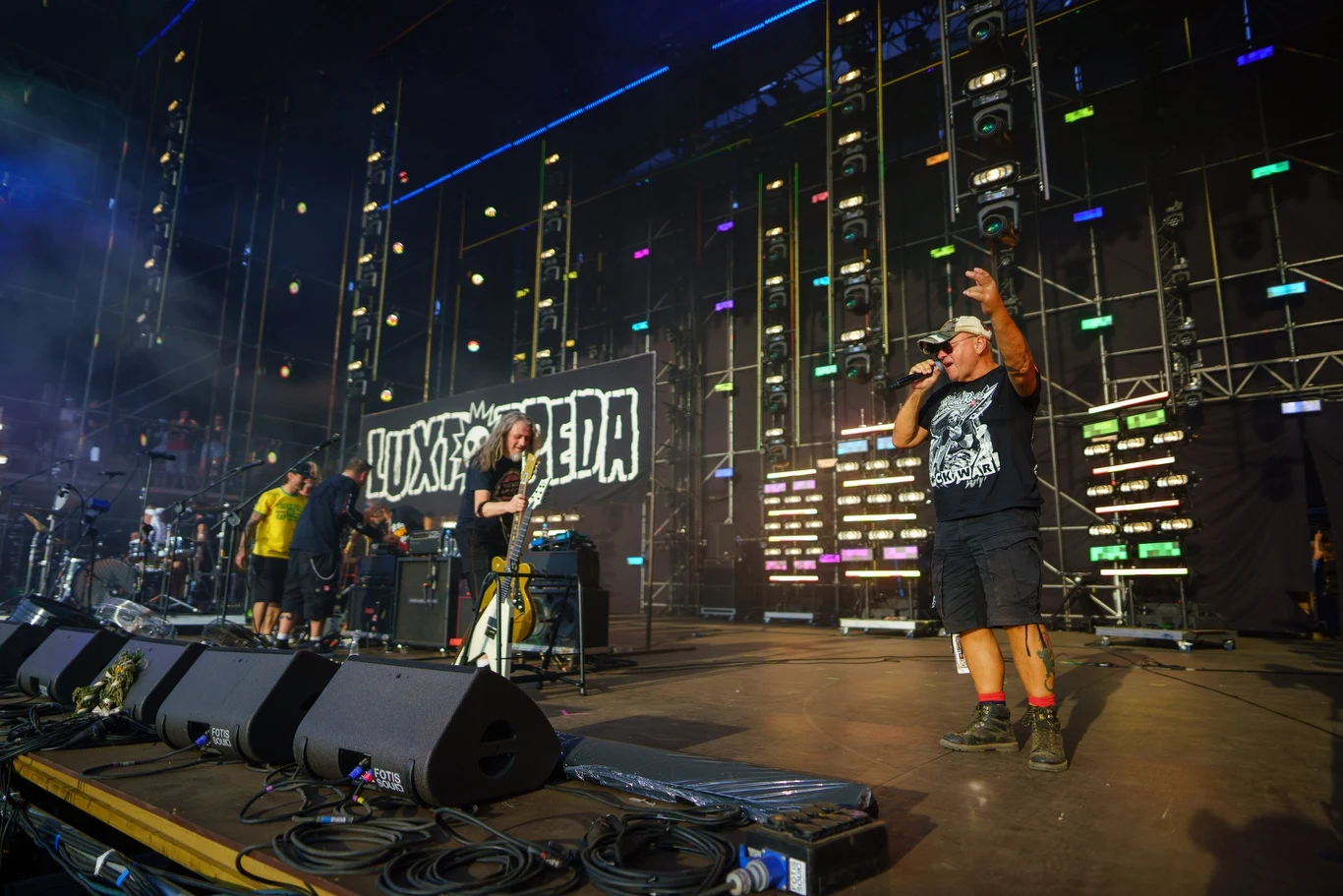 Zobacz zdjęcia z koncertu grupy Luxtorpeda na Pol'and'Rock Festival 2022!