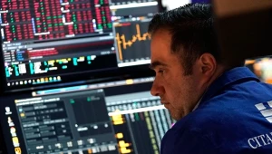 Inwestorzy czekają na piątkową publikację danych z amerykańskiego rynku pracy