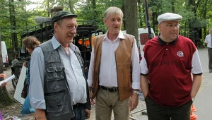 Sylwester Maciejewski, Grzegorz Wons i Bogdan Kalus na planie serialu "Ranczo"