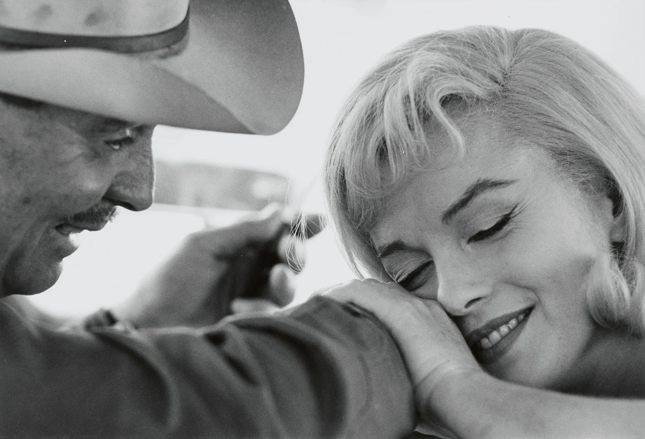 Marilyn Monroe i Clark Gable w filmie "Skłóceni z życiem"