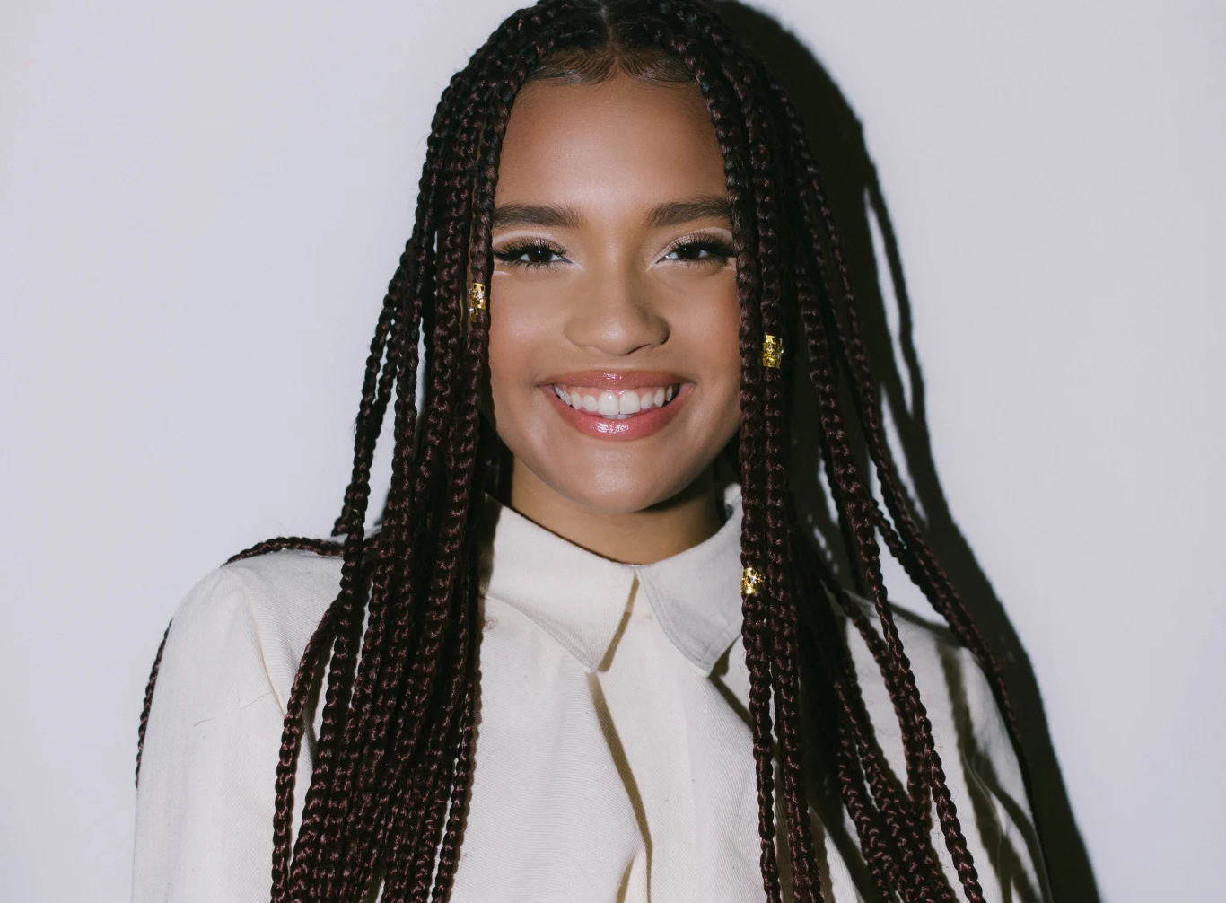 Sara James wraca z kolejną piosenką Sara James wraca z kolejną piosenką