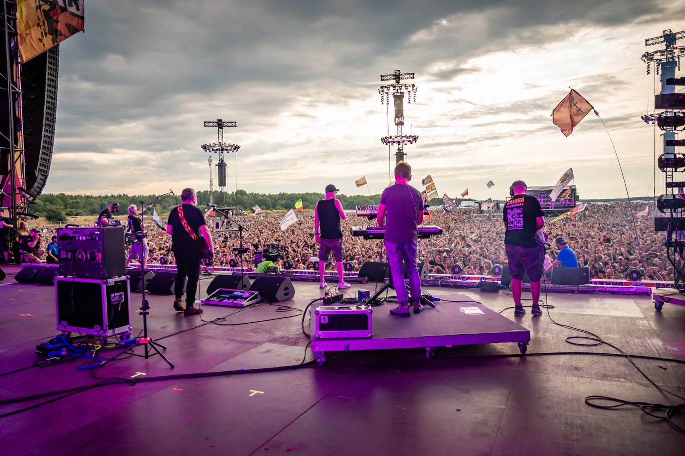 Zobacz zdjęcia z koncertu grupy Strachy na Lachy na Pol'and'Rock Festival 2022!