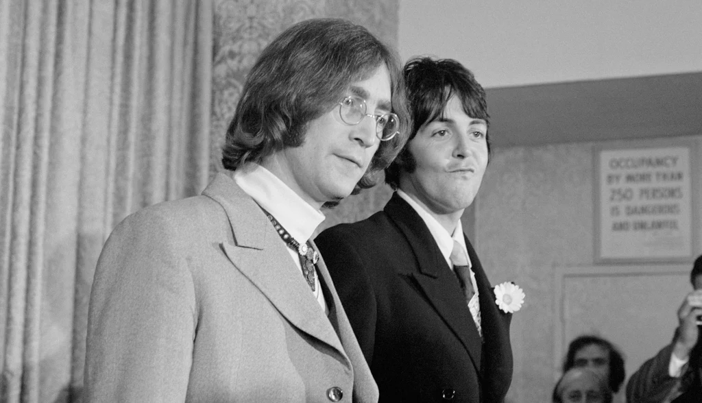 John Lennon i Paul McCartney: ich przyjaźń po latach przerodziła się w niechęć