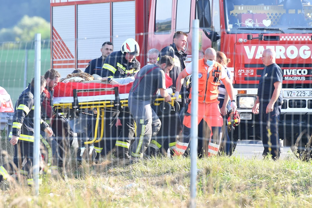 W wypadku polskiego autobusu w Chorwacji zginęło 12 osób, a 32 zostały ranne W wypadku polskiego autobusu w Chorwacji zginęło 12 osób, a 32 zostały ranne