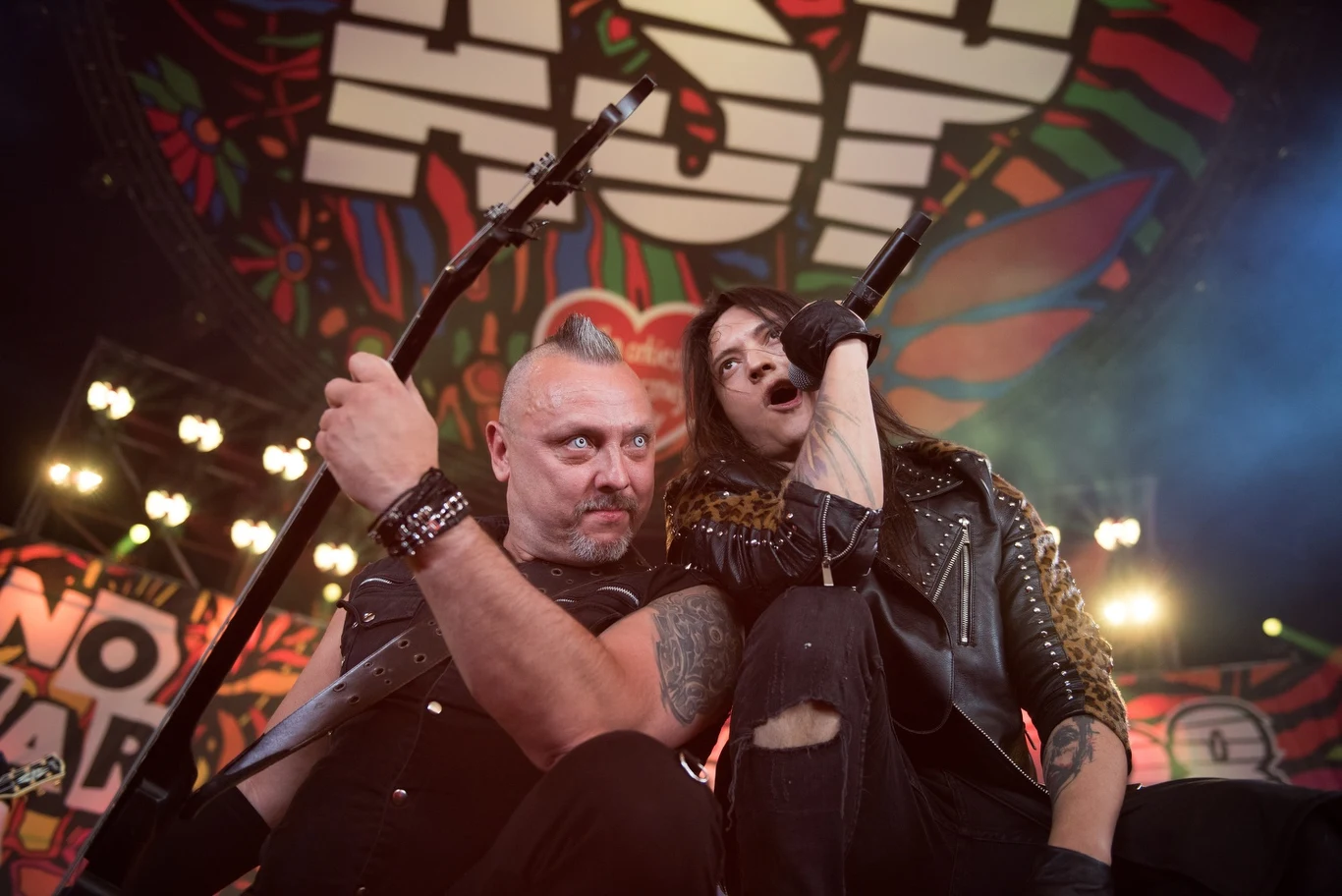 Skaya i Juan Carlos Cano (House Of Death)