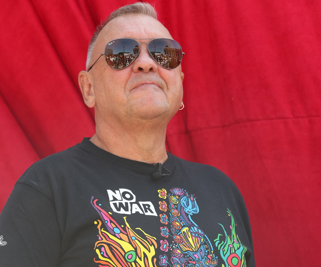 Jurek Owsiak jest organizatorem Pol'and'Rock Festival