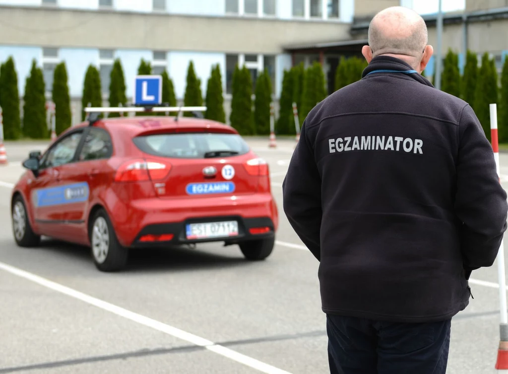 Egzaminatorzy nie chcą już rozmawiać z wiceministrem Weberem. Dlaczego przystąpili do strajku?