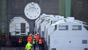 Transport pojemników Castor, służących do utylizacji odpadów radioaktywnych (zdj. ilustracyjne)