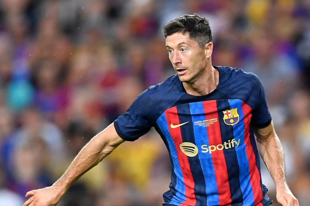 Robert Lewandowski w barwach FC Barcelona Robert Lewandowski w barwach FC Barcelona