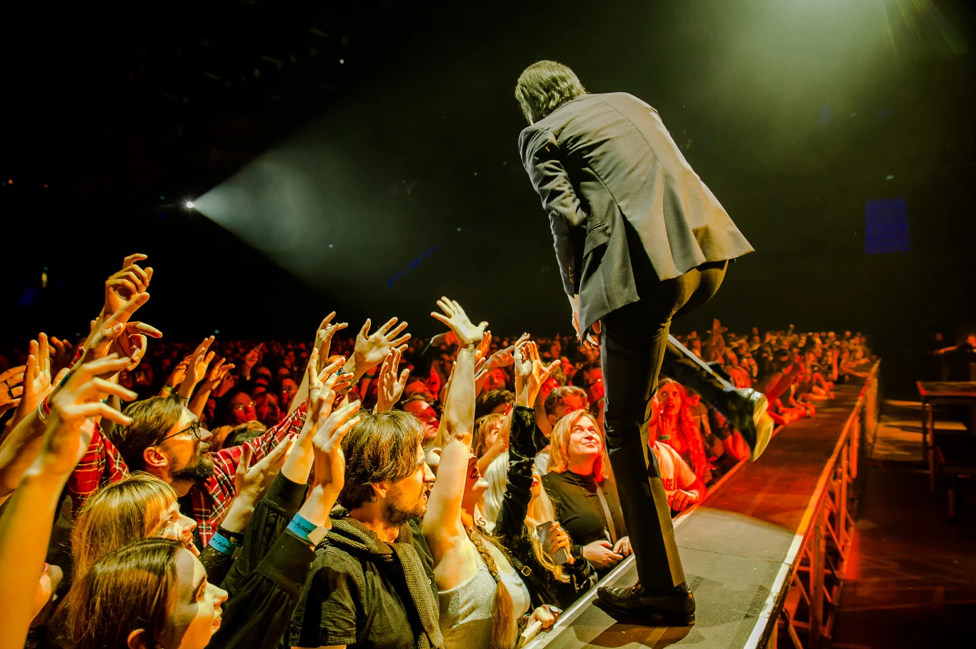Zobacz zdjęcia z koncertu grupy Nick Cave and the Bad Seeds w Ergo Arenie (Gdańsk/Sopot)!
