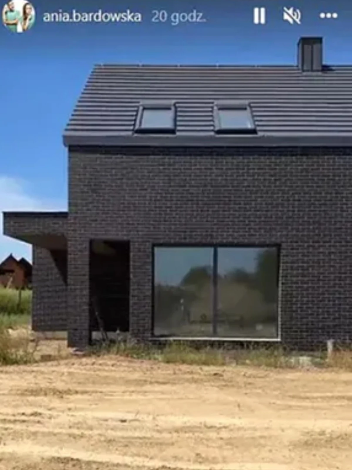 https://www.instagram.com/ania.bardowska/?hl=pl