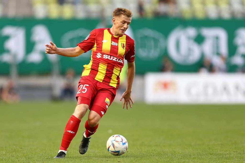 PKO Ekstraklasa: Korona Kielce - Warta Poznań. O której godzinie zacznie się mecz? Gdzie oglądać transmisję w tv i stream online? Na zdjęciu Grzegorz Szymusik (Korona) PKO Ekstraklasa: Korona Kielce - Warta Poznań. O której godzinie zacznie się mecz? Gdzie oglądać transmisję w tv i stream online? Na zdjęciu Grzegorz Szymusik (Korona)