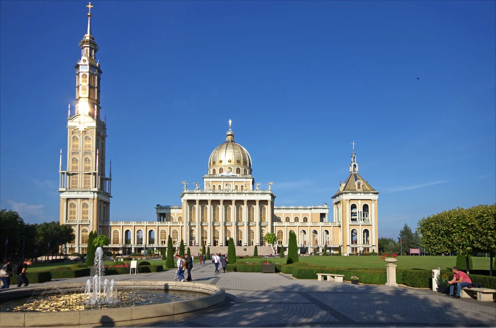 Największy kościół w Polsce znajduje się w Licheniu Starym 