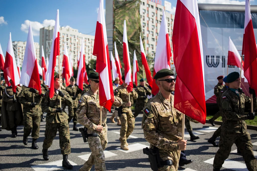 Defilada z okazji 15 sierpnia, Katowice 2019 rok Defilada z okazji 15 sierpnia, Katowice 2019 rok