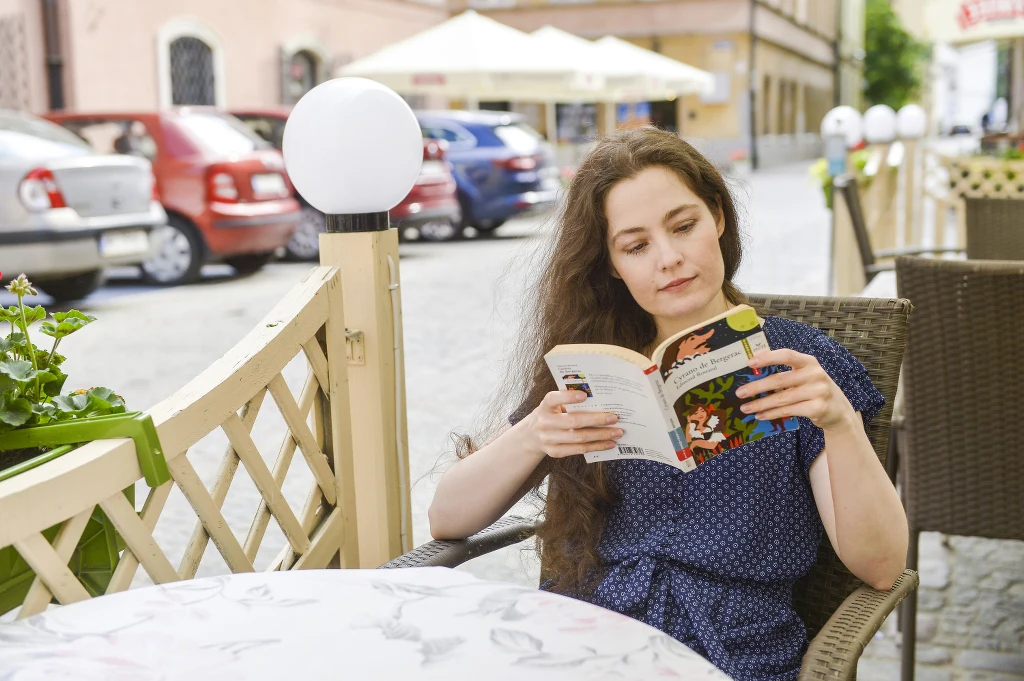 Sara Muldner Sara Muldner