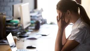 W ciągu ostatniego roku objawy wypalenia zawodowego zauważyło u siebie dwie trzecie pracowników