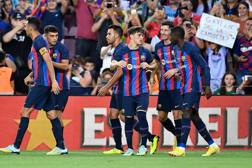 Piłkarze Barcelony zaczynają sezon ligowy meczem z Rayo Vallecano
