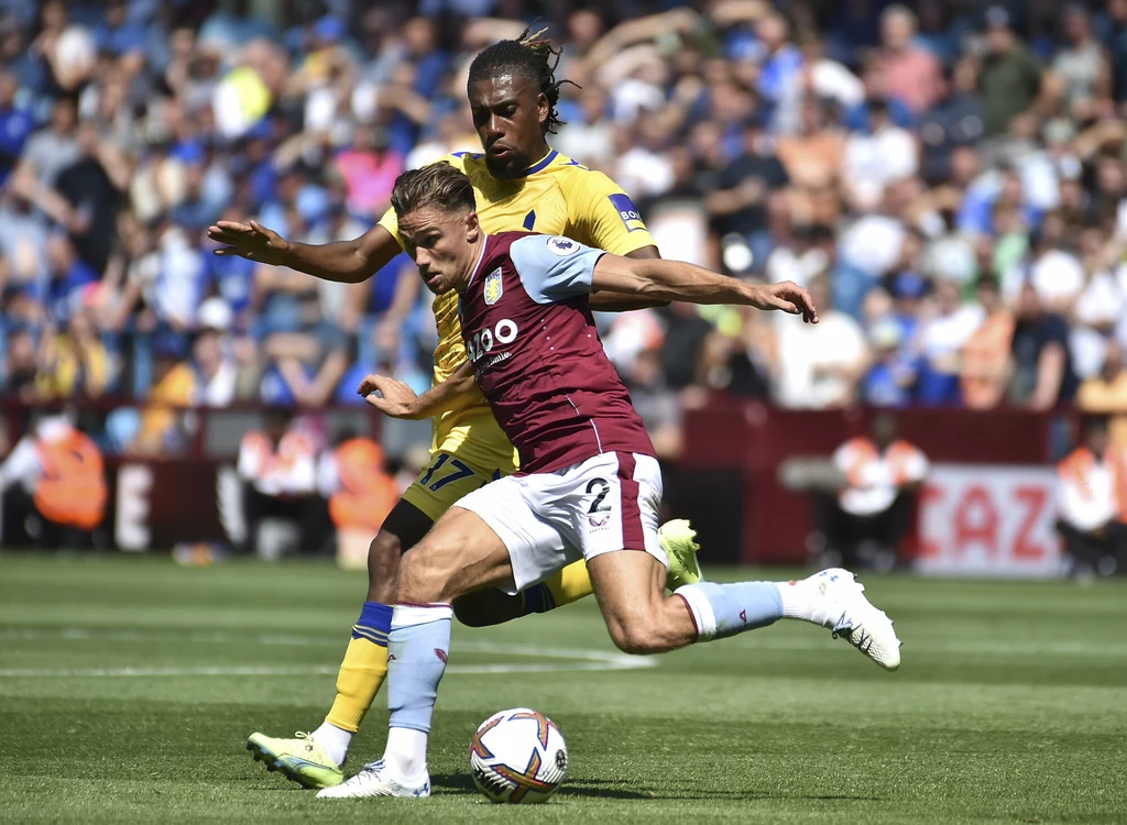 Aston Villa - Everton. W akcji Matty Cash Aston Villa - Everton. W akcji Matty Cash