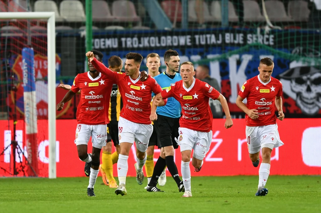 Piłkarze Wisły Kraków dobrze rozpoczęli rozgrywki Fortuna 1. Ligi Piłkarze Wisły Kraków dobrze rozpoczęli rozgrywki Fortuna 1. Ligi