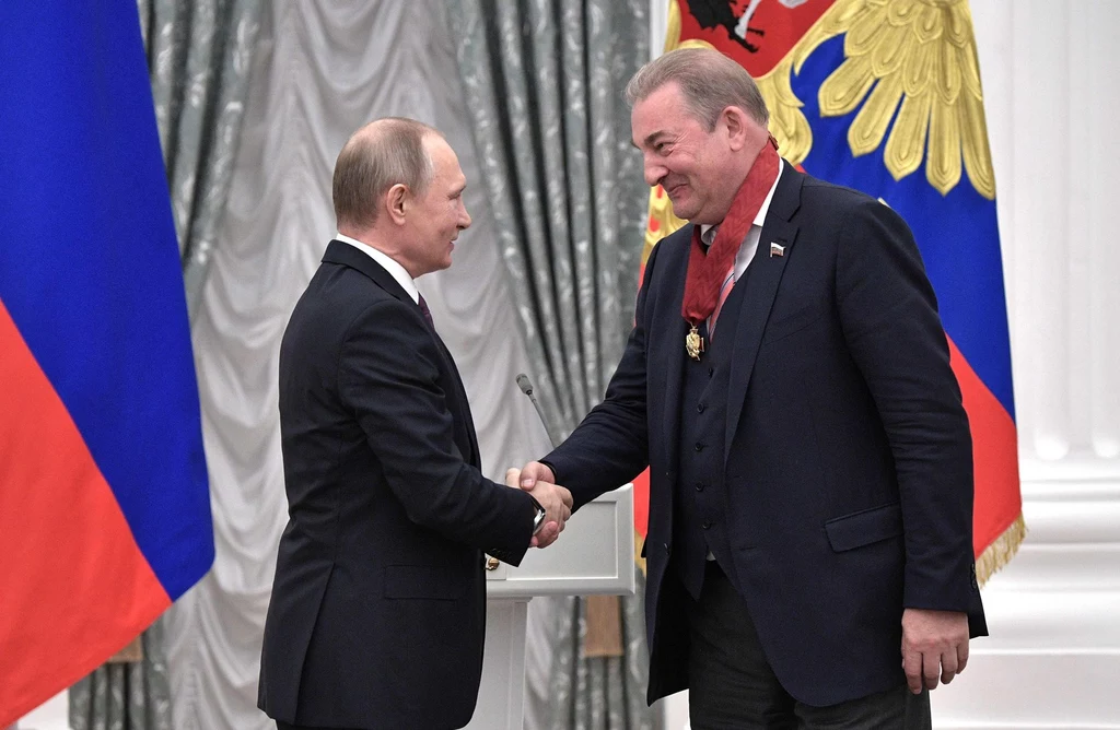Włądimir Putin (po lewej), Władisław Trietjak (po prawej) Włądimir Putin (po lewej), Władisław Trietjak (po prawej)