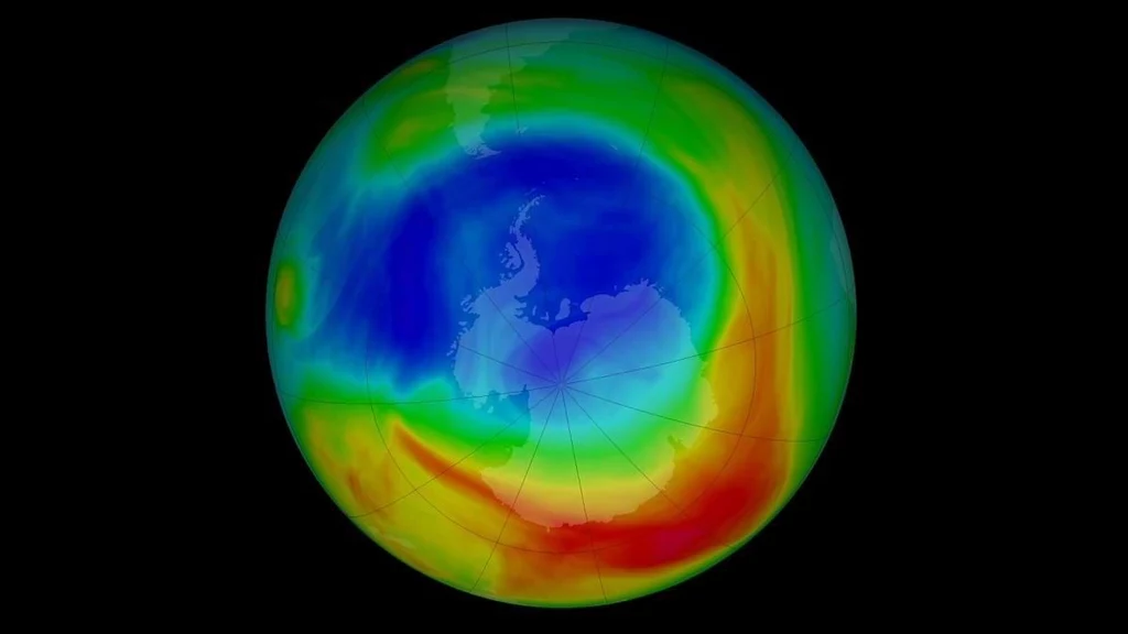 Naukowcy twierdzą, że odkryli nową dziurę ozonową w atmosferze. Jeśli informacje się potwierdzą, może być ona bardzo groźna dla miliardów ludzi