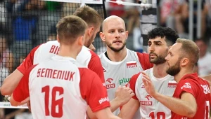 Bartosz Kurek (w środku) od tego sezonu jest kapitanem reprezentacji Polski