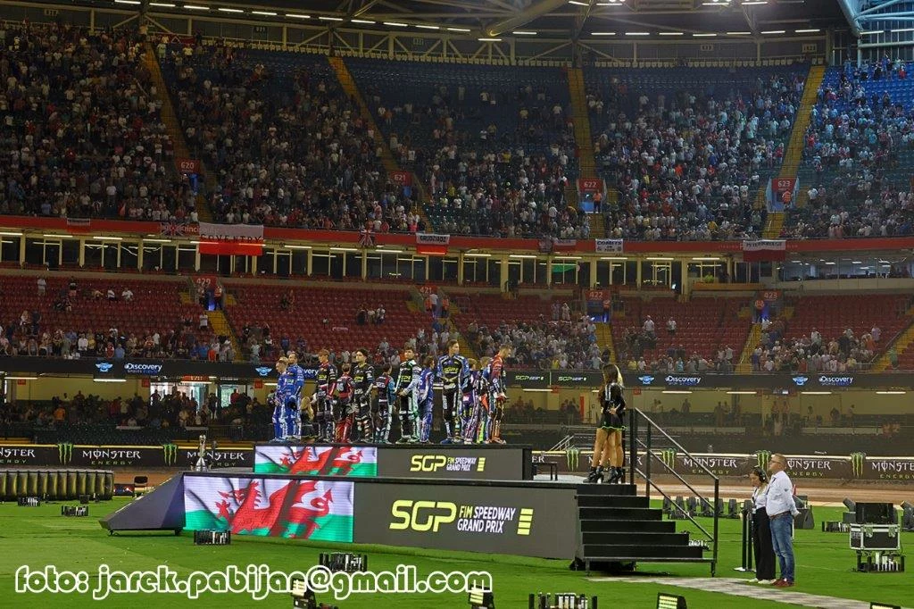 Principality Stadium w Cardiff podczas zawodów żużlowych