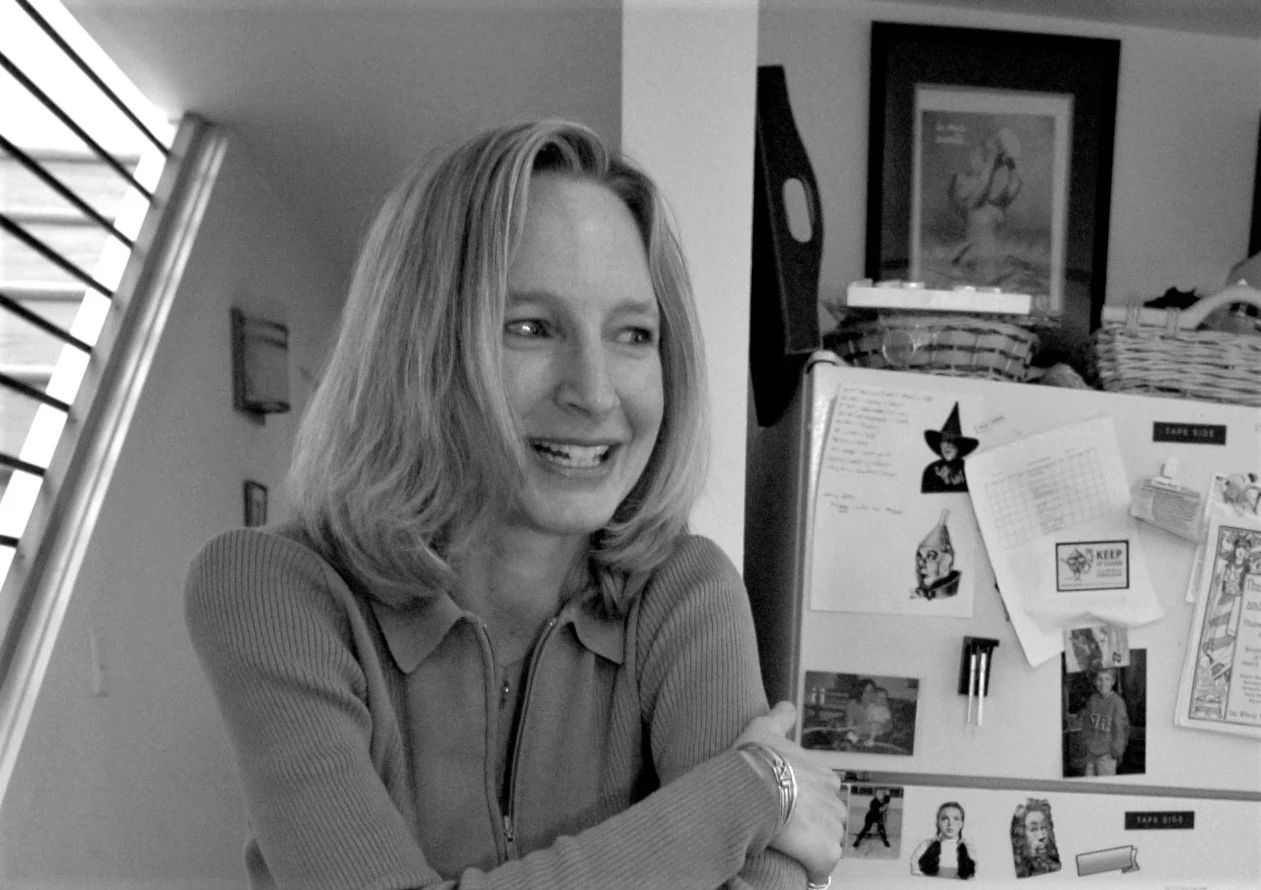 Robyn Griggs Robyn Griggs