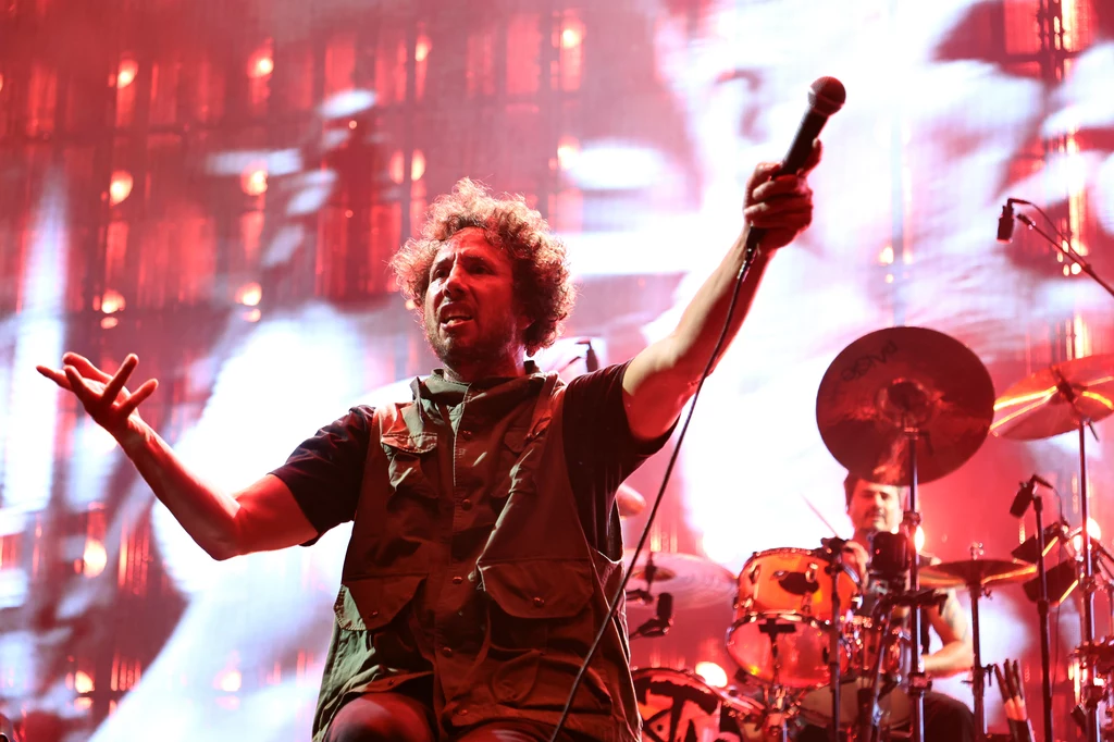 Zack de la Rocha jest wokalistą Rage Against The Machine