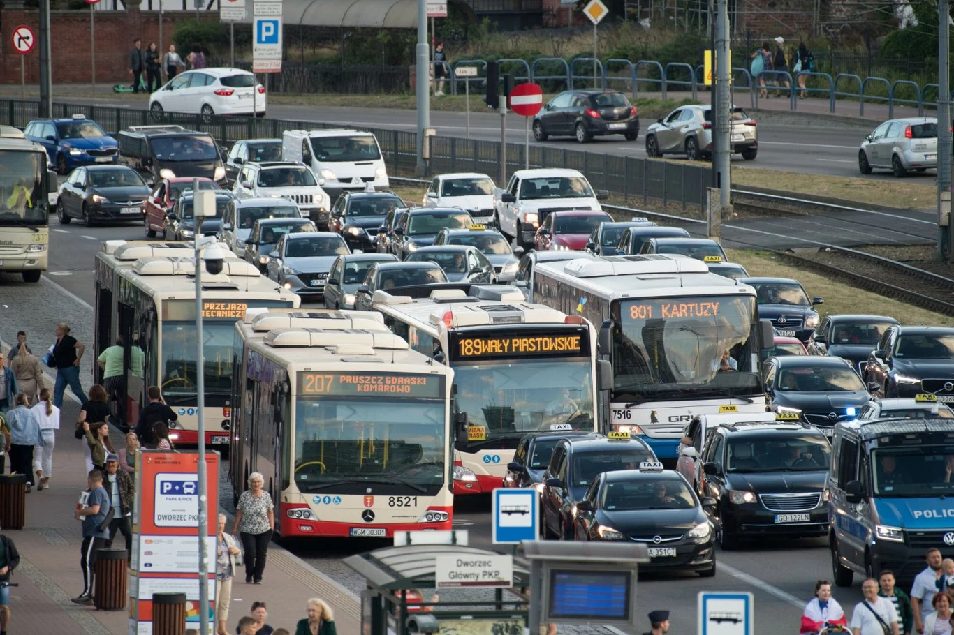 Ministerstwa Rodziny i Polityki Społecznej dofinansuje zakup samochodów osobom niepełnosprawnym? Ministerstwa Rodziny i Polityki Społecznej dofinansuje zakup samochodów osobom niepełnosprawnym?