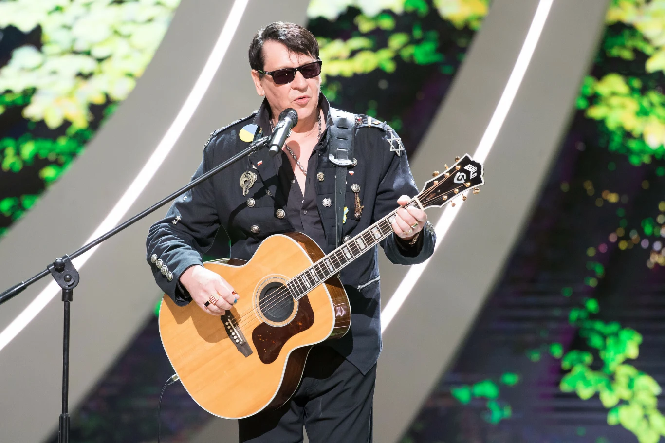 Maciej Maleńczuk wystąpi na antywojennym koncercie w Uniejowie Maciej Maleńczuk wystąpi na antywojennym koncercie w Uniejowie