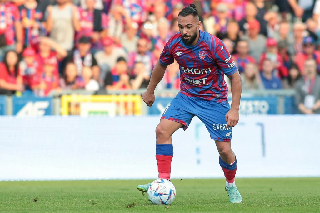 2022.08.11 Czestochowa Eliminacje Ligi Konferencji Europa Conference League Rakow Czestochowa - Spartak Trnava N/z Ivi Lopez Foto Tomasz Kudala/REPORTER 2022.08.11 Czestochowa Eliminacje Ligi Konferencji Europa Conference League Rakow Czestochowa - Spartak Trnava N/z Ivi Lopez Foto Tomasz Kudala/REPORTER